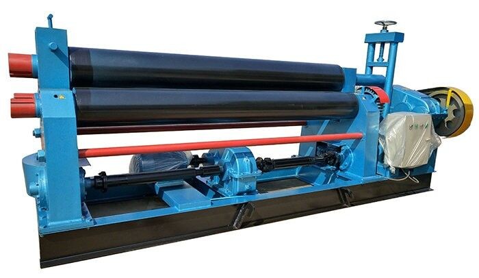 卷板机